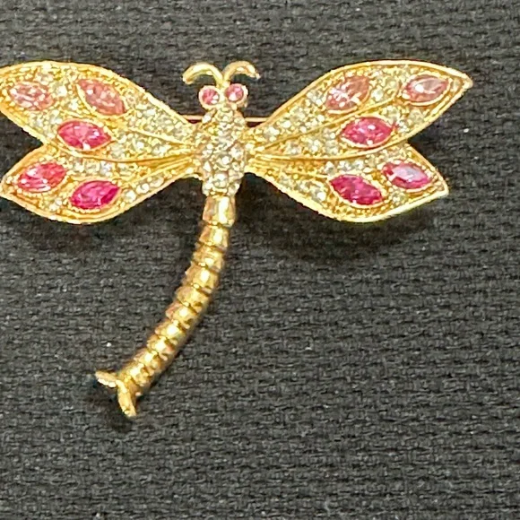 Elegant ROMAN Gold and Pink Dragonfly Brooch - Picture 2 of 3